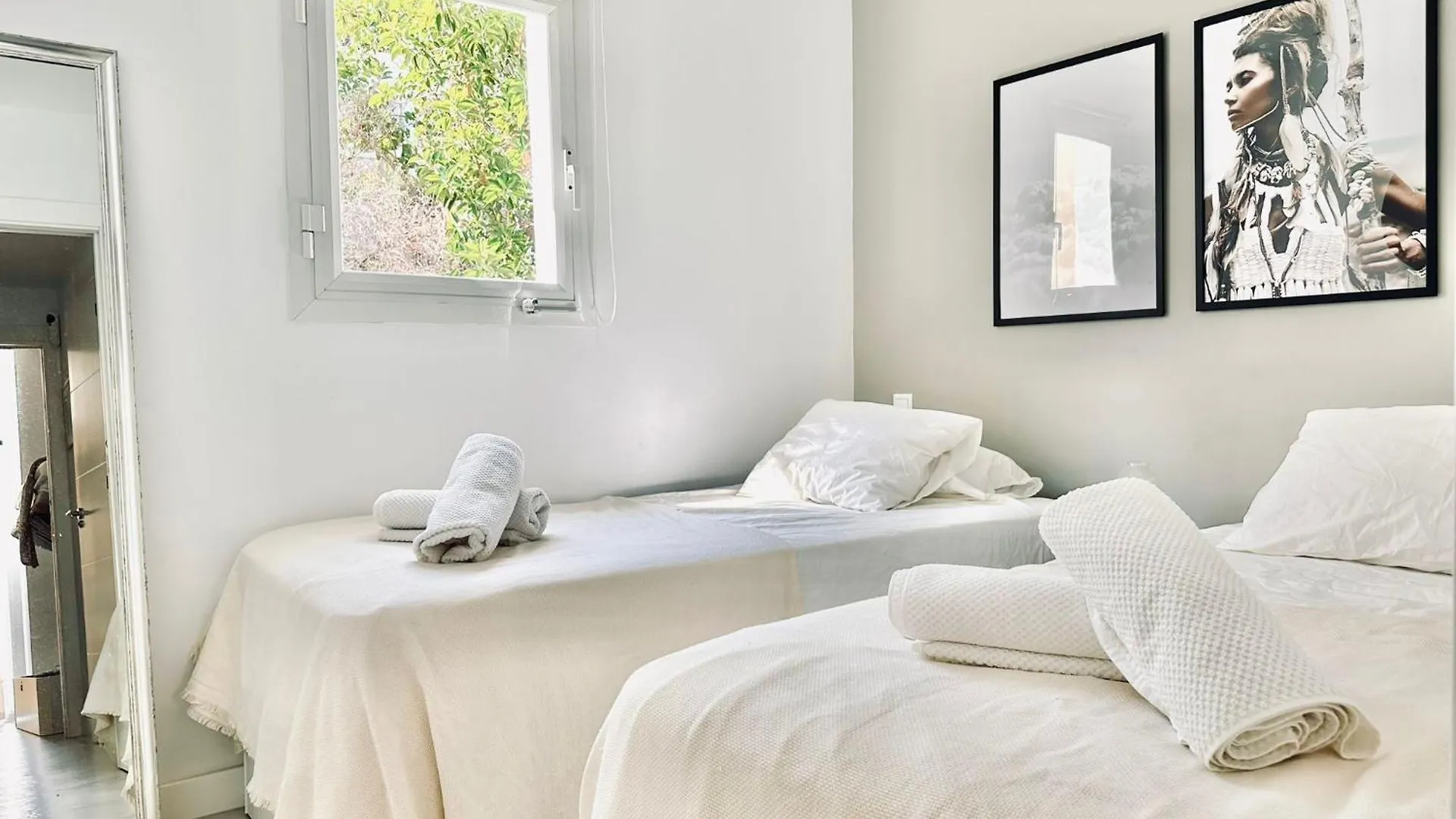 La Quinta Sea View Apartment Benahavis